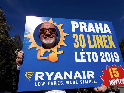 ryanair prague airport schedule.